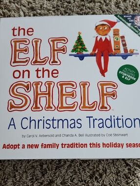 The Elf on the Shelf Box Set Of  Book & Elf